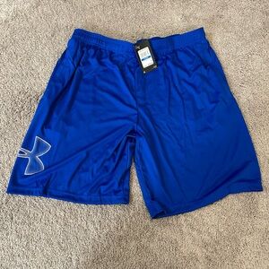 Mens under amour shorts size XL